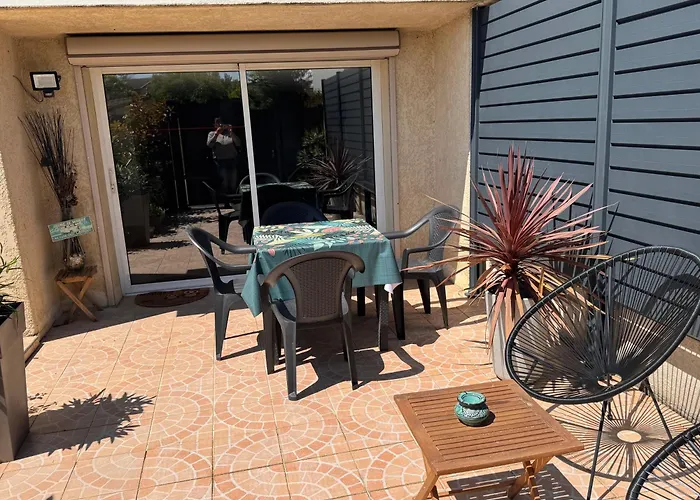Au Calme Dans Maison En Rez De Jardin A 2,2 Kms Du Groupama Stadium Et Salle Ldlc Arena